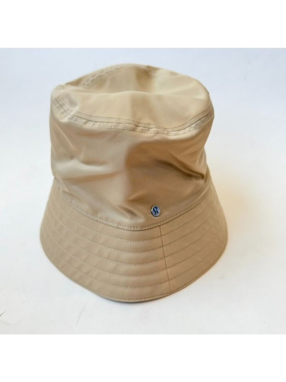 Lululemon Waterproof Bucket Hat Unisex Size L/XL Beige Wide Brim ( No strings)